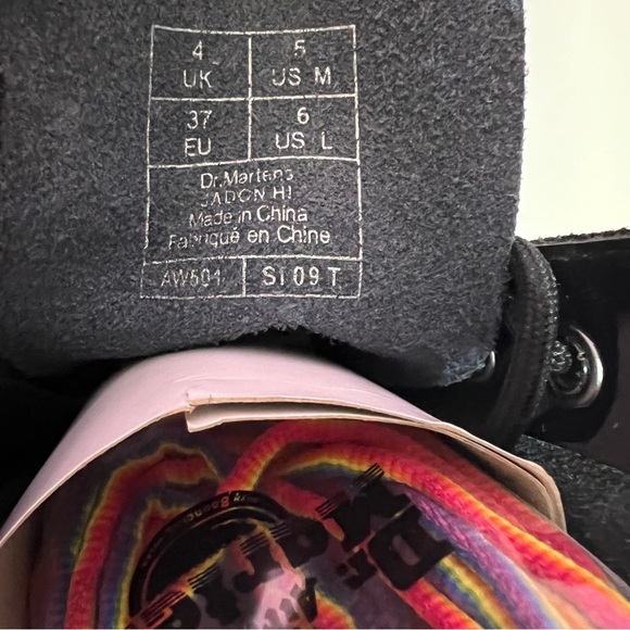 DrMartens rainbow holographic 10 eyelet boots - Picture 6 of 8